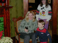 XMAS01-18.jpg (160050 bytes)